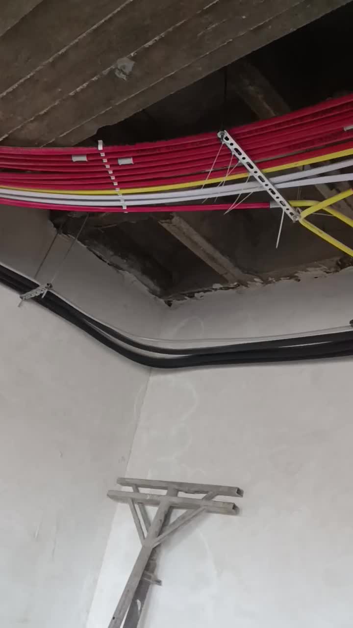 برق کاری سیمکشی ساختمان|خدمات پیشه و مهارت|آذرشهر, |دیوار