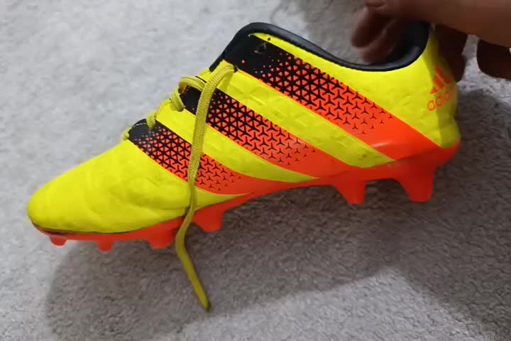 کفش استوک چمنی|تجهیزات ورزشی|نظرآباد, نظرآباد|دیوار