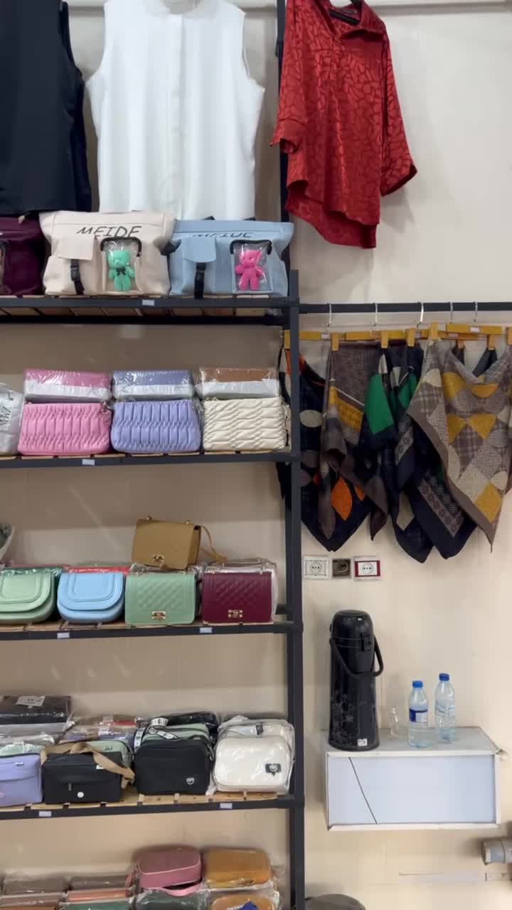 فروش ویترین چوبی مغازه|فروشگاه و مغازه|بانه, |دیوار