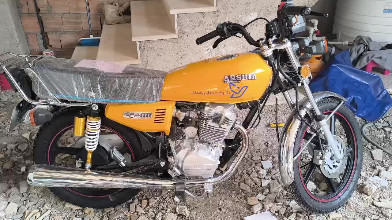 موتور هوندا ۲۰۰ خشک|موتورسیکلت|رشت, شهرک شهید مفتح|دیوار
