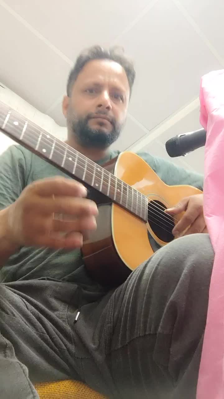 معاوضه و فروش|گیتار، بیس، امپلیفایر|بندرعباس, |دیوار