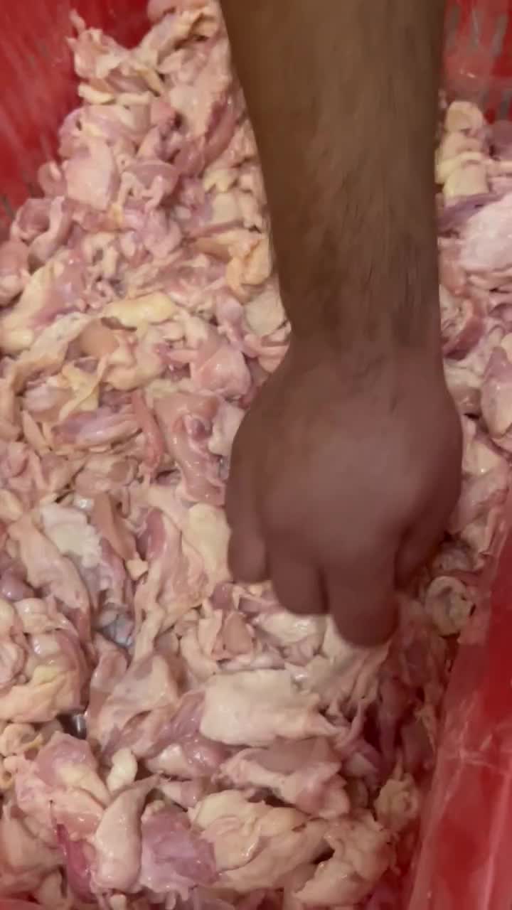 چربی دورسینه یا برگری سینه حدود۴۰درصد گوشت|خوردنی و آشامیدنی|جوادآباد, |دیوار