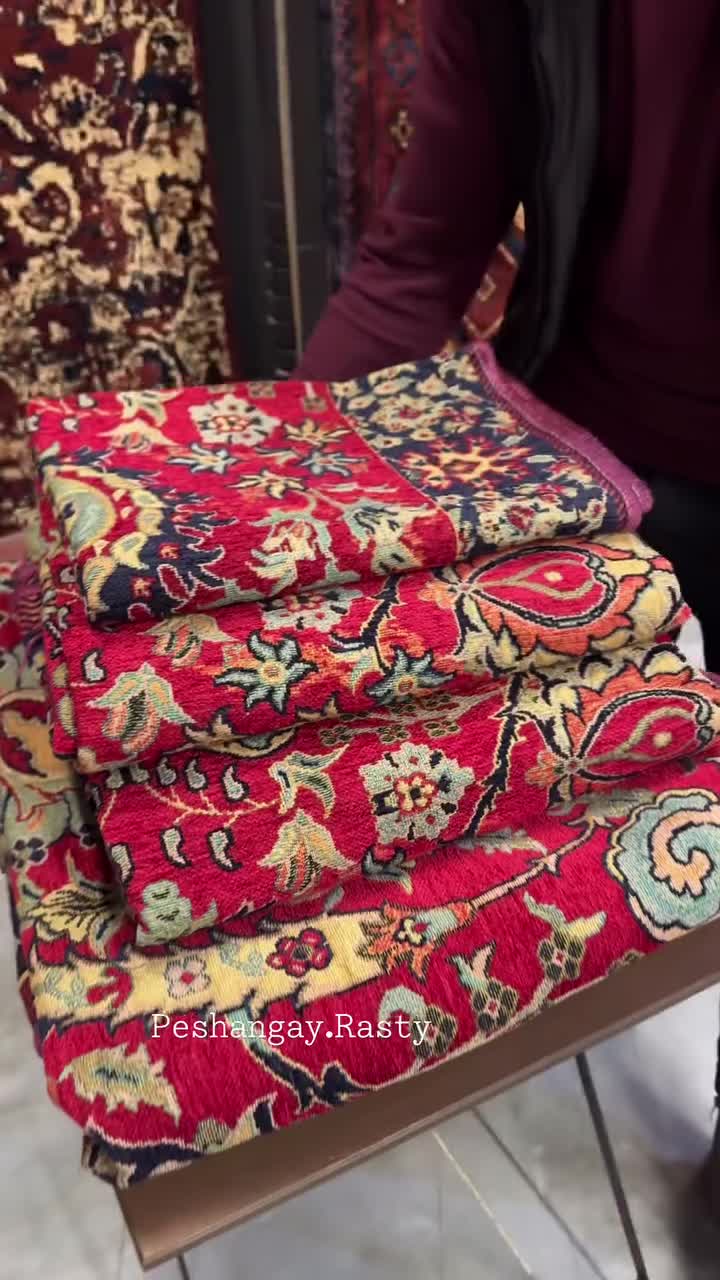 روفرشی کهنه فرش اصیل ایرانی طرح کهن|روفرشی|تهران, بازار|دیوار