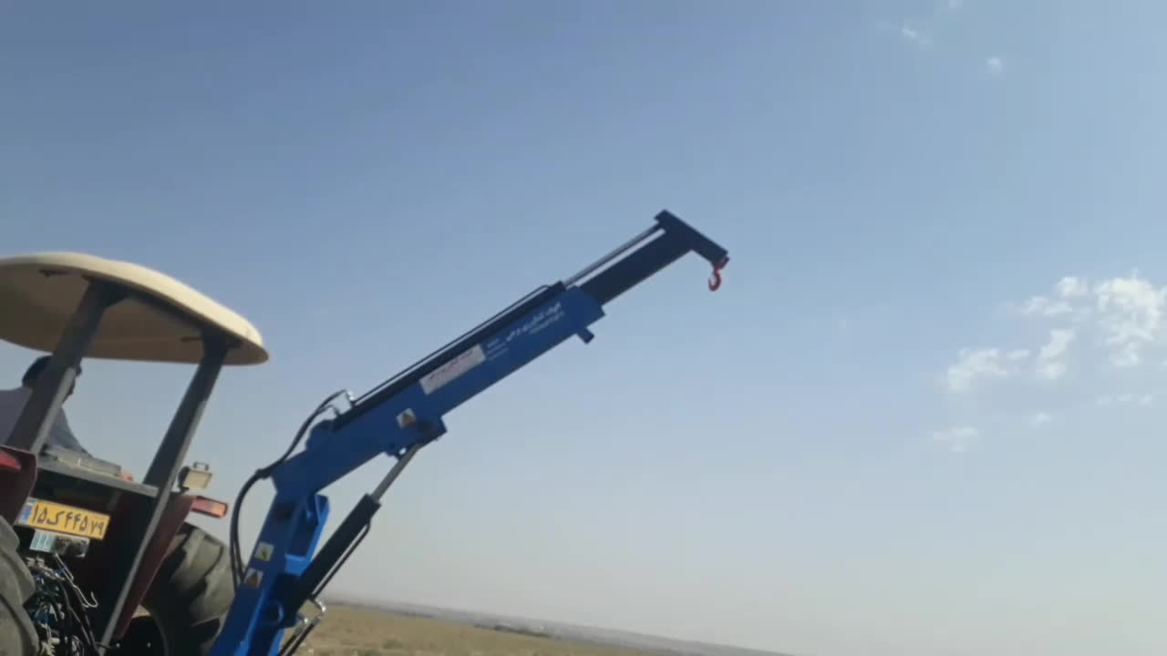 انواع جرثقیل های پشت تراکتوری|ماشین‌آلات صنعتی|قزوین, |دیوار