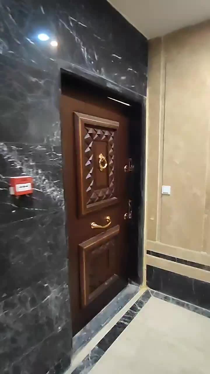 تکواحدی ۲۳۰ متری خیابان هراز کوچه برند/ میدان قائم|فروش آپارتمان|آمل, |دیوار