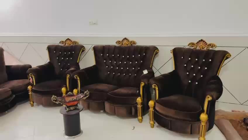 یک دست مبل ۷ نفره نو نو سلطنتی|مبلمان خانگی و میز عسلی|بندر دیر, |دیوار