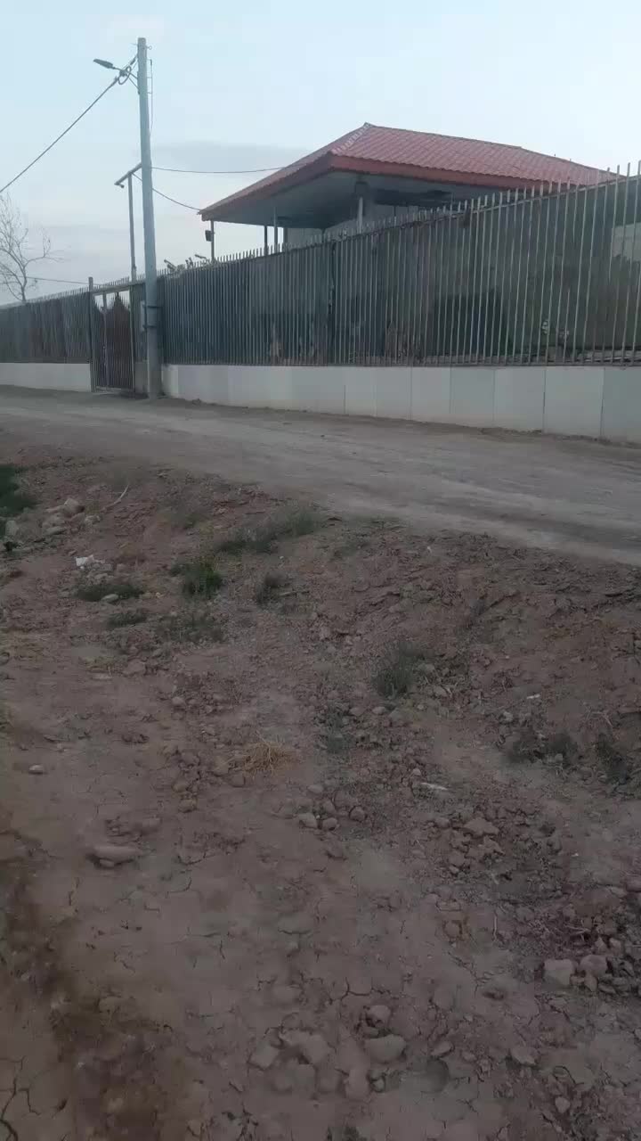 باغ انار اصفهان خ کاوه جاده خورزوق صحرا صادق آباد|فروش زمین و ملک کلنگی|اصفهان, شهرک ولیعصر|دیوار