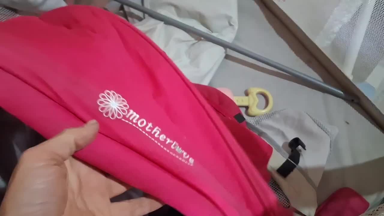 تخت کنار مادر|تخت و صندلی بچه|اصفهان, حسین‌آباد|دیوار