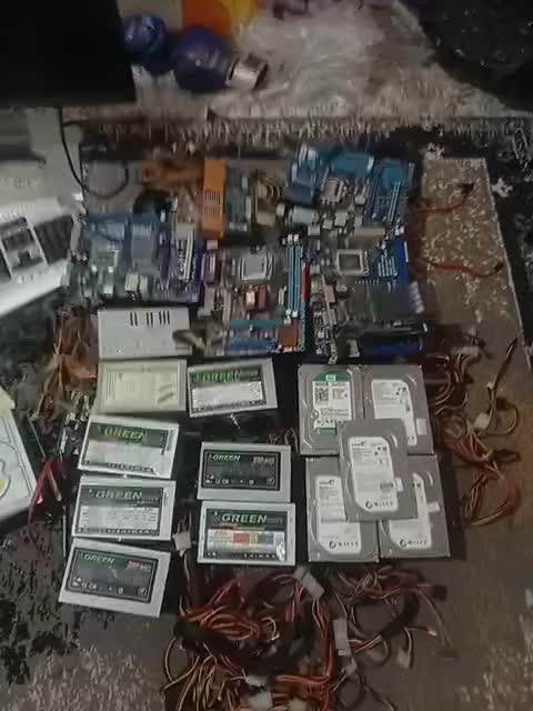 تعدادی هارد500 پاورگرین430مادربرg41 ...H61.وگرافیگ|قطعات و لوازم جانبی رایانه|فردیس, فردیس|دیوار