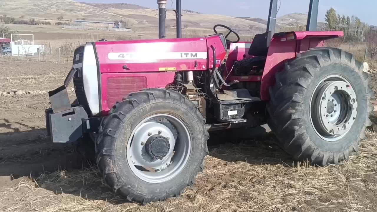 تراکتور|خودرو سنگین|زیویه, |دیوار