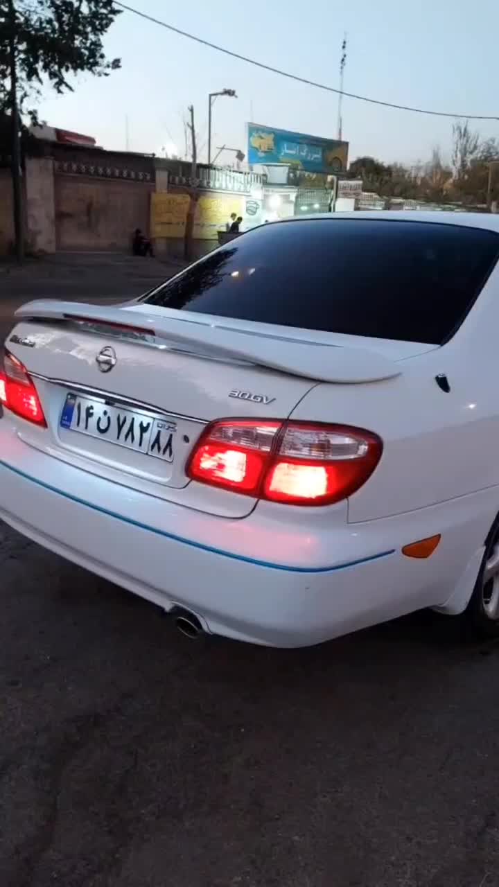 ماکسیما دنده ای مدل 2009 سفید مشابه صفر کم کارکرد|خودرو سواری و وانت|تهران, آهنگ|دیوار