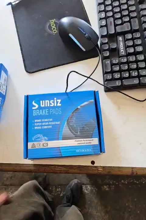 لنت ترمز به همراه تعویض|قطعات یدکی و لوازم جانبی|فردیس, شهرک صنعتی سیمین دشت|دیوار