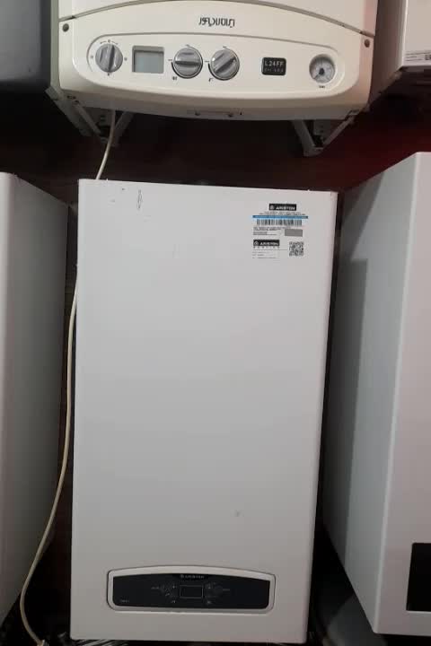 پکیج  اریستون ایتالیا  دومبدل فندار(در حد اک)|آبگرمکن، پکیج، شوفاژ|قم, انسجام|دیوار