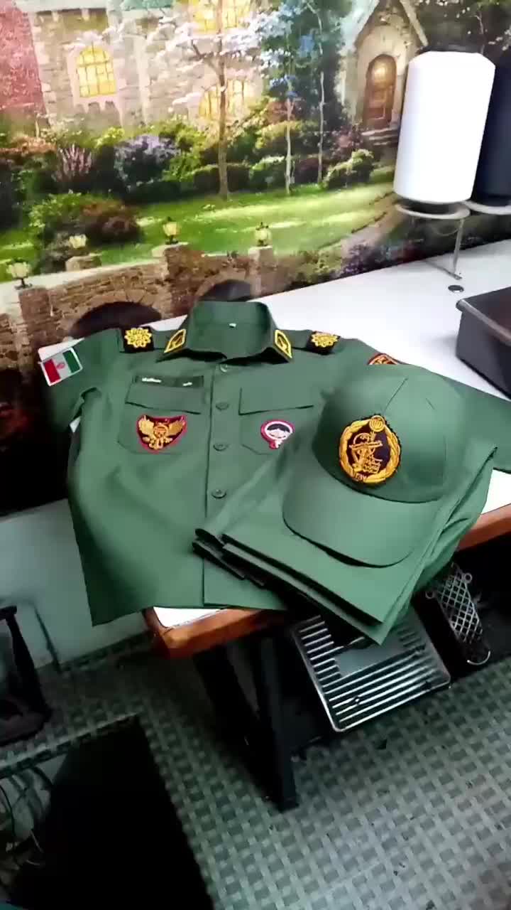 تولیدی لباس نظامی کودک و نوجوان (تک و عمده)|لباس|قم, چهل درخت‎|دیوار