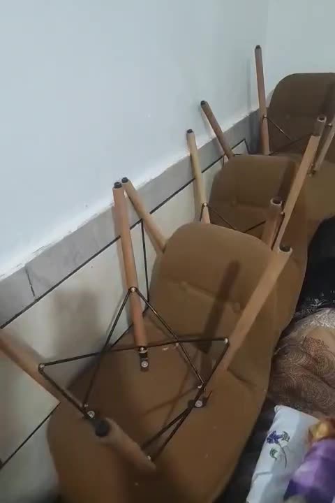 یک دست ناهارخوری 6نفره با یک عدد صندلی اپنی|میز و صندلی غذاخوری|کازرون, |دیوار