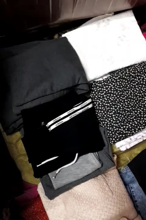 تعدادزیادی لباس درحدنووبسیارشیک|لباس|سبزوار, پاسداران|دیوار