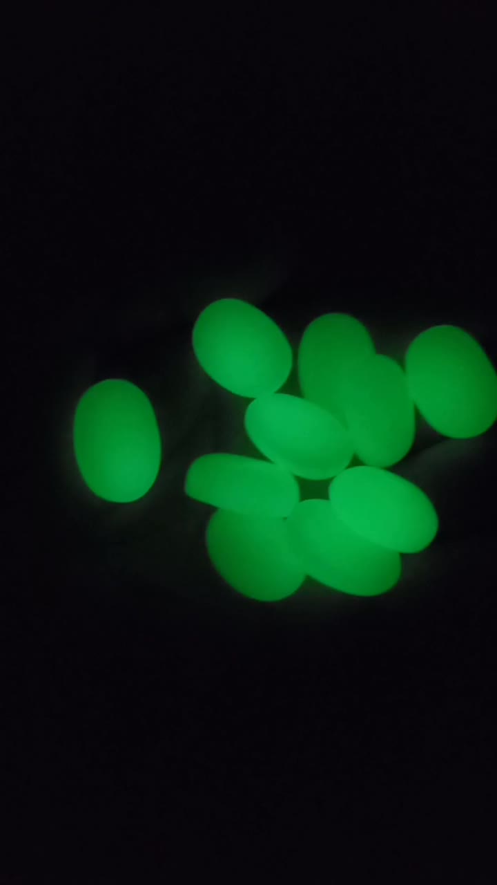 نگین تراش خورده|جواهرات|همدان, |دیوار