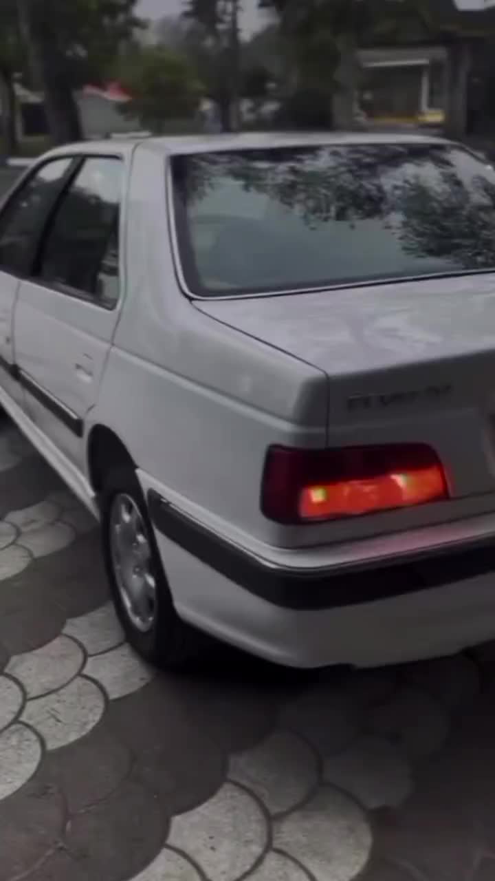 پژو پارس مدل۹۳تک برگ سند|خودرو سواری و وانت|رشت, یخسازی|دیوار