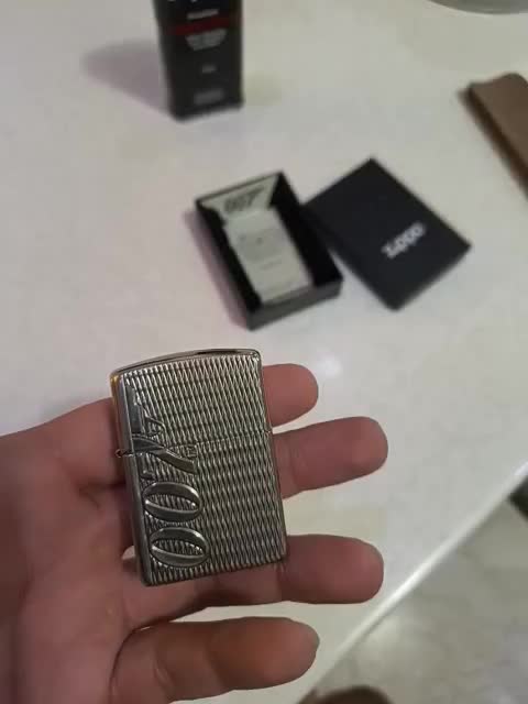 zippo 007 armor|کلکسیون اشیاء عتیقه|تهران, درب دوم|دیوار