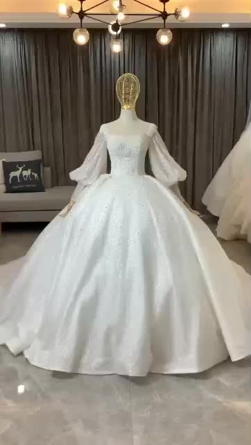 لباس عروس|لباس|کرج, ساماندهی|دیوار