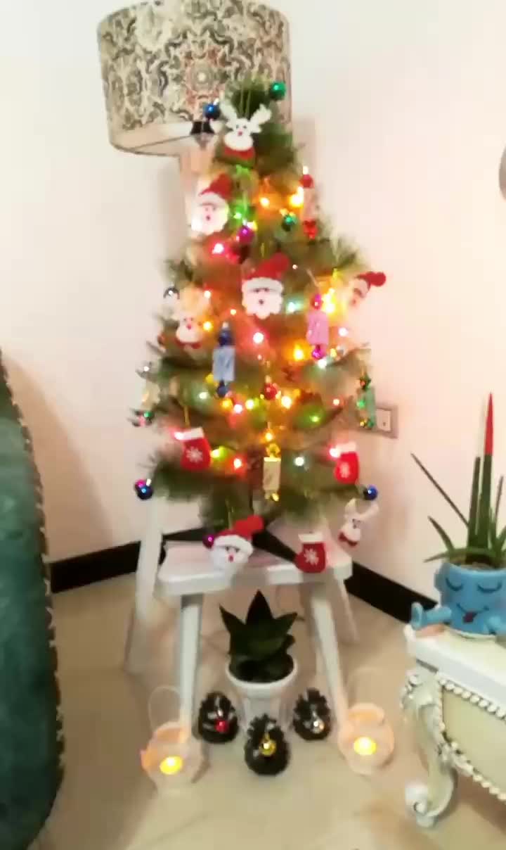 درختچه  مصنوعی کاج|گل مصنوعی|شیراز, شهرک مدرس|دیوار