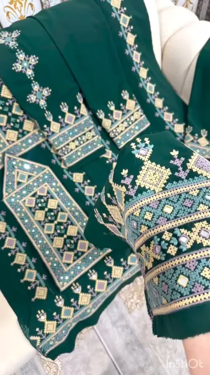 مرغ لاهری محلی تخم گذار جوجه درمیان فروشی|حراج|سراوان, |دیوار