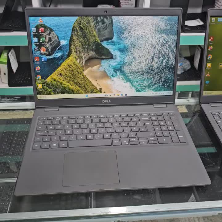 لپتاپ دل نسل ۱۰ تمیز در حد نو و کاملا سالم|رایانه همراه|یاسوج, |دیوار