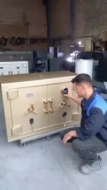 گاوصندوق زیر ویترینی الماس دستگیره هرزگرد|ابزارآلات|تبریز, |دیوار