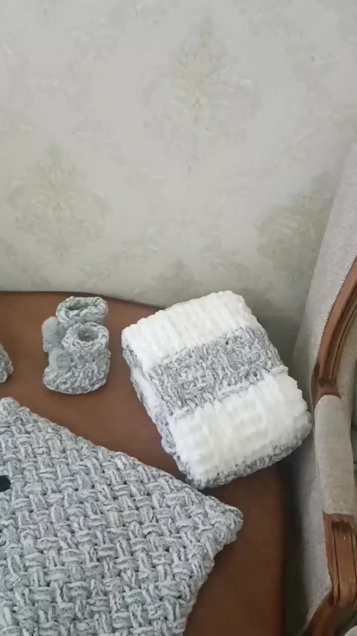 سرویس نوزادی|رختخواب، بالش، پتو|اراک, |دیوار