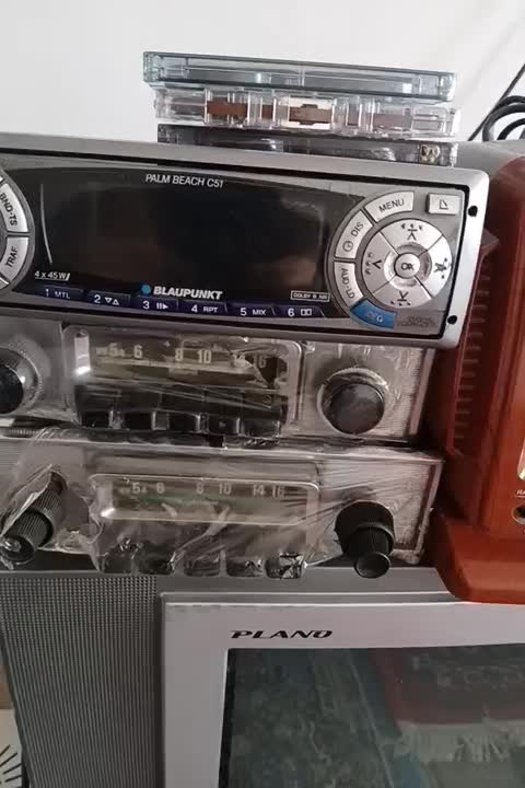 رادیوهای عتیقه|کلکسیون اشیاء عتیقه|کرمان, |دیوار