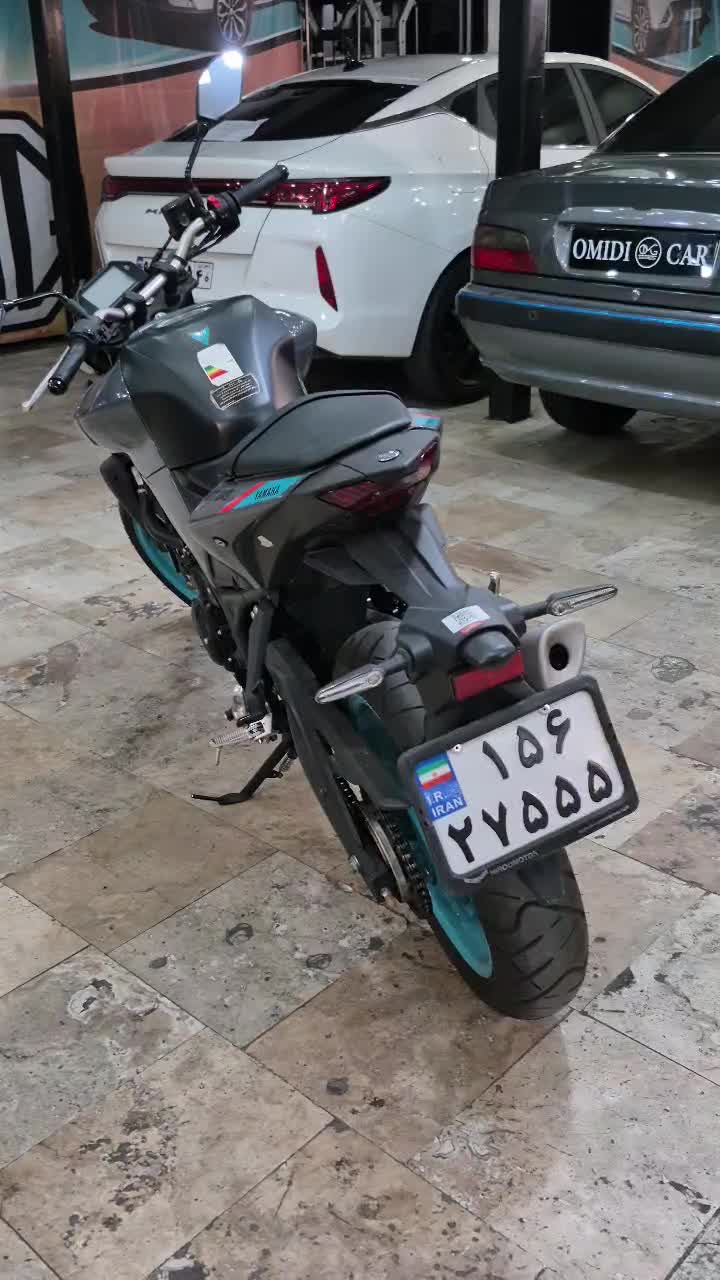 موتور یاماها مدل1403 تک‌برگ سند700کار واقعی|موتورسیکلت|تهران, ده‌ونک|دیوار