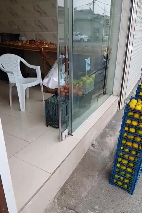 اجاره مغازه|اجارهٔ مغازه و غرفه|رشت, دیانتی|دیوار