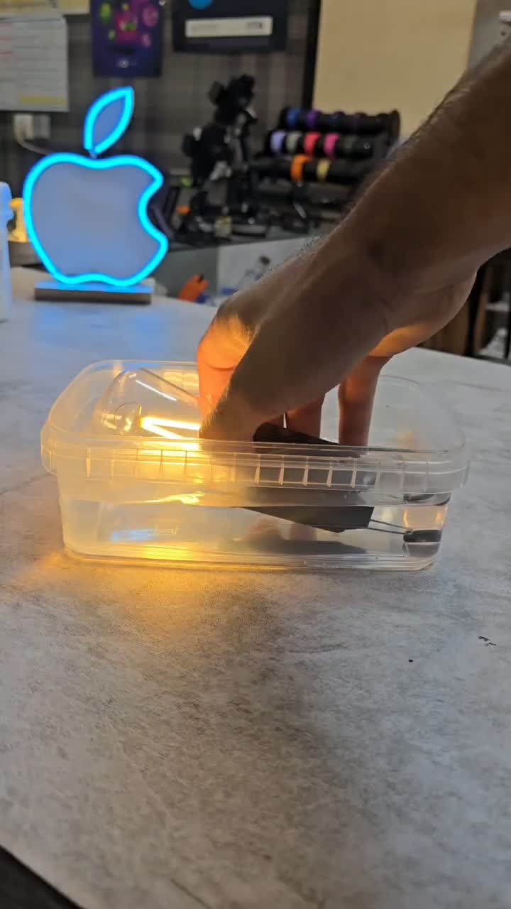 لامپ Led کمپینگ ضد ضربه خورشیدی|کوهنوردی و کمپینگ|شیراز, زرهی|دیوار