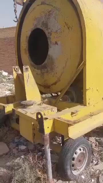 تعدادی میکسر ۷۵۰ و ۱۰۰۰ پاکت دار یک جا برای فروش|ماشین‌آلات صنعتی|اسلام‌شهر, شهرک قائمیه|دیوار