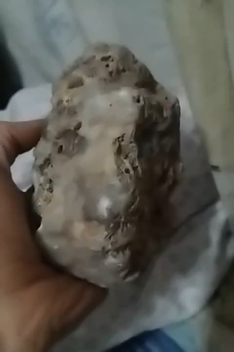 سه تاسنگ زیبای برای تراش ودکور کوارتزالماسی هست|مجسمه، تندیس، ماکت|تهران, جیحون|دیوار