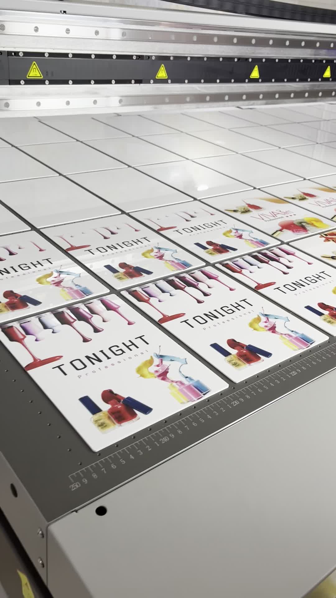 خدمات چاپ فلت بد/چاپ مستقیم/چاپ uv|خدمات پیشه و مهارت|تهران, دهم فروردین|دیوار