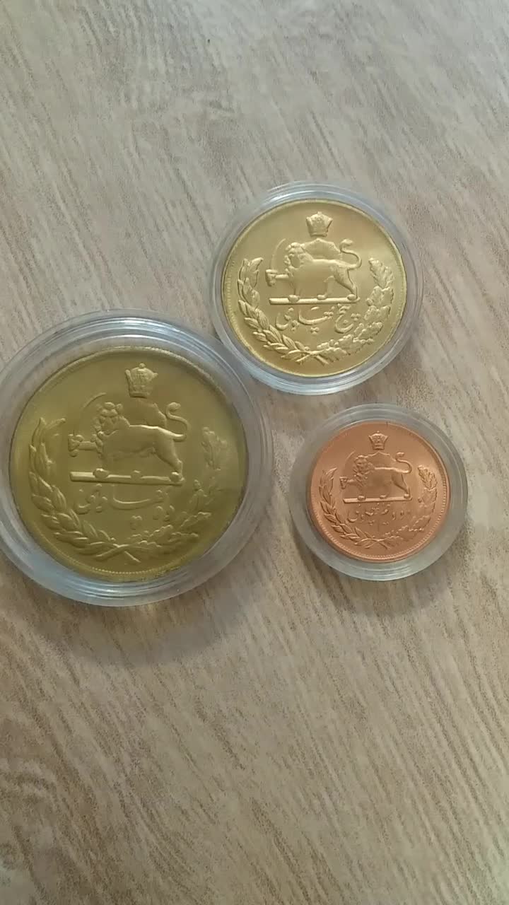 ست برنزی 10 - 5 - 2/5 پهلوی|کلکسیون سکه، تمبر، اسکناس|اصفهان, سعادتآباد|دیوار