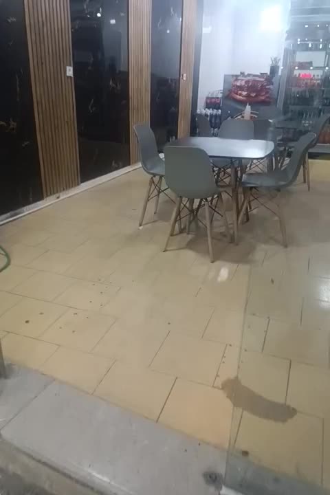 مغازه 70متری بلوار دکتر صادقی کنار بانک رسالت|اجارهٔ مغازه و غرفه|سیرجان, |دیوار