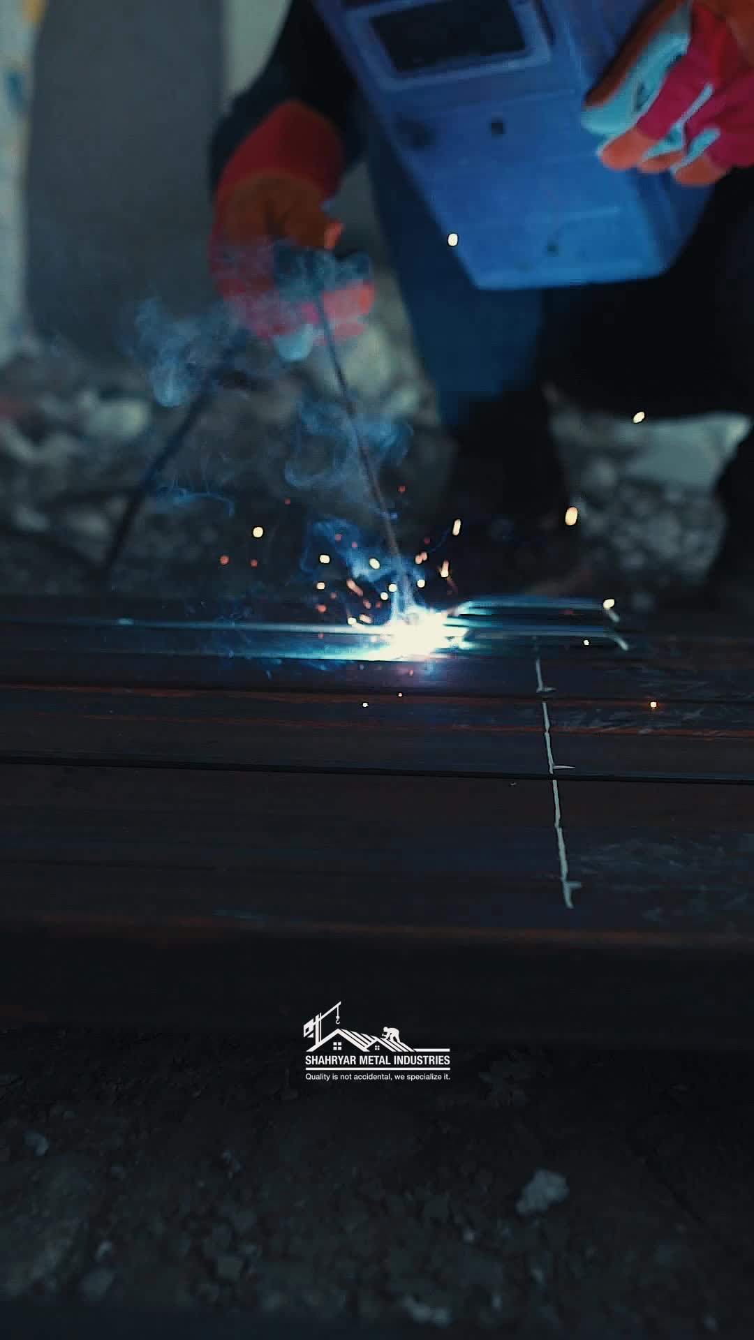 ناودانی والپست گالوانیزه مقاوم|مصالح و تجهیزات ساختمان|رشت, گلسار|دیوار