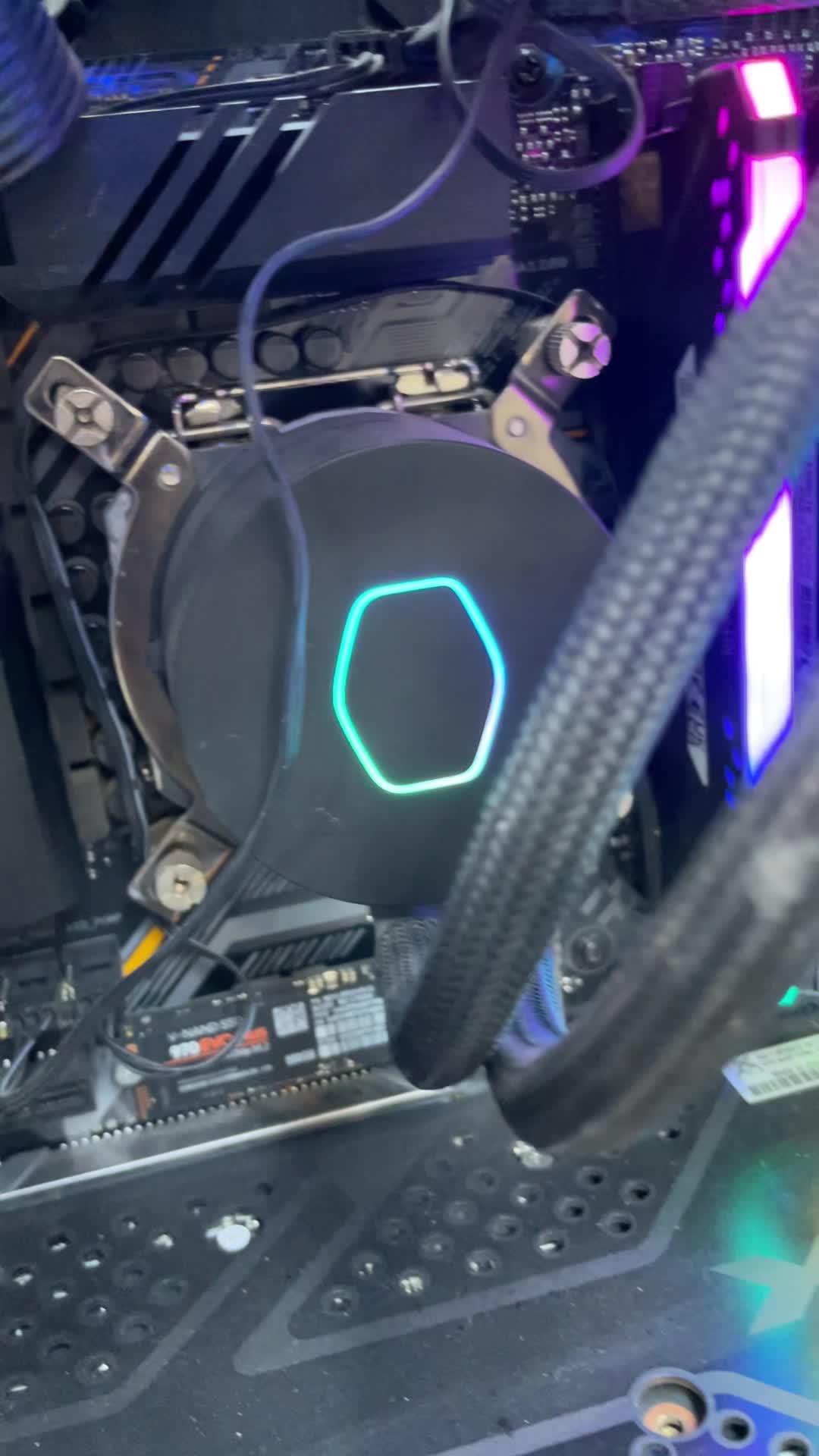 سیستم قابل معاوضه گیمینگ|رایانه رومیزی|اصفهان, گلزار|دیوار