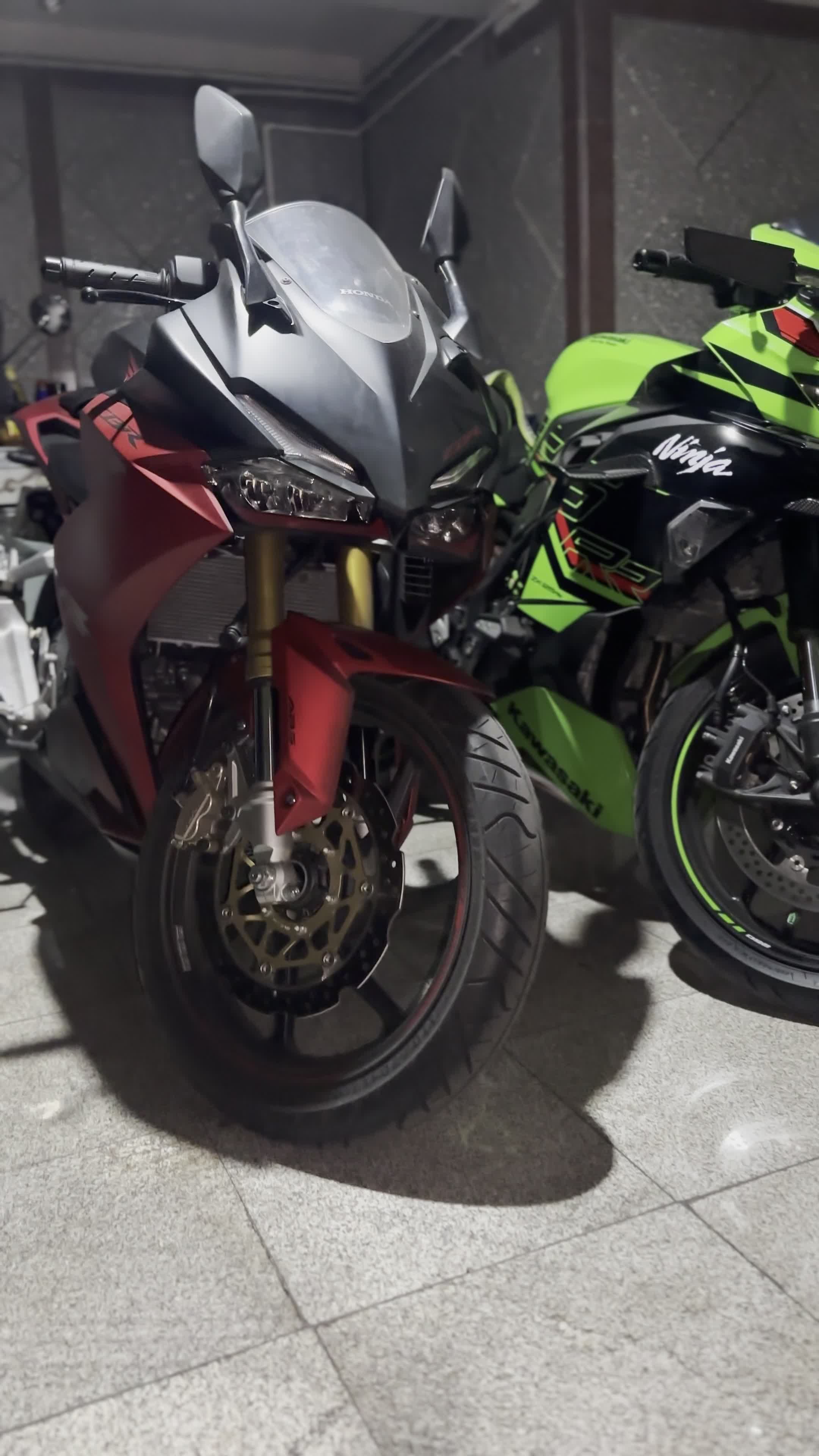 Honda cbr 250 هندا سی بی ار ۲۵۰|موتورسیکلت|تهران, دروس|دیوار