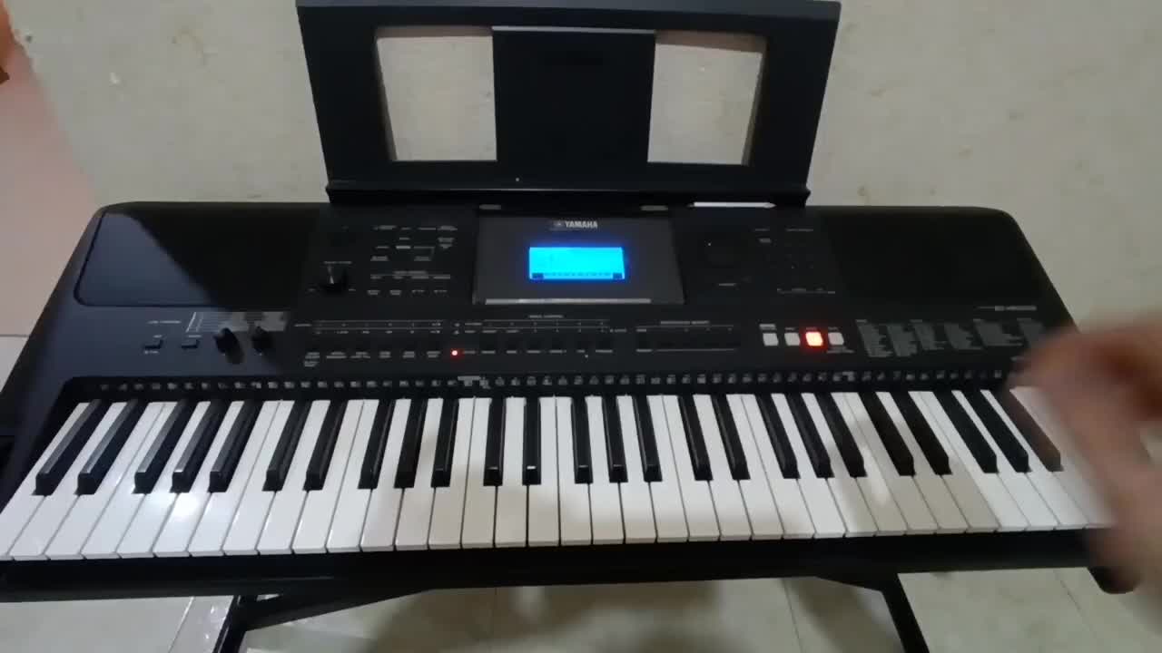 کیبورد(ارگ)یاماها psr e453|پیانو، کیبورد، آکاردئون|بندر انزلی, امامزاده|دیوار