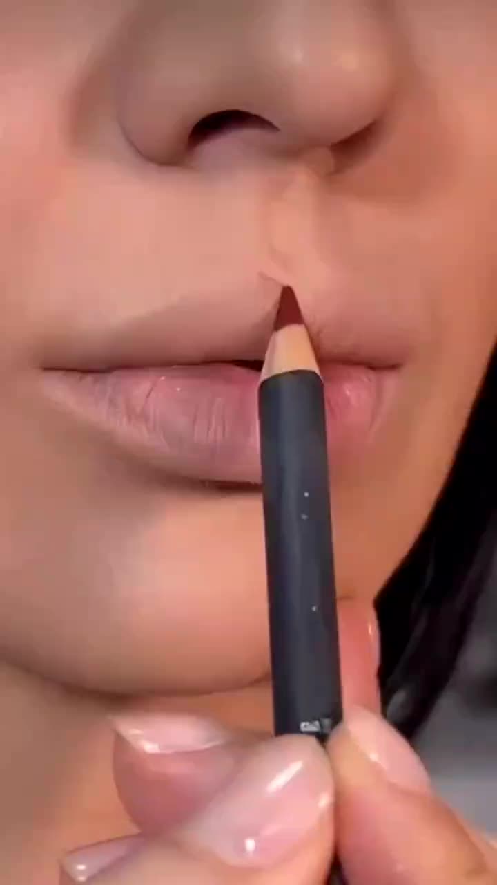 میکاپ شنیون حرفه ای تخصصی ضداب یک وچهارصد|خدمات آرایشگری و زیبایی|اصفهان, خواجه عمید|دیوار