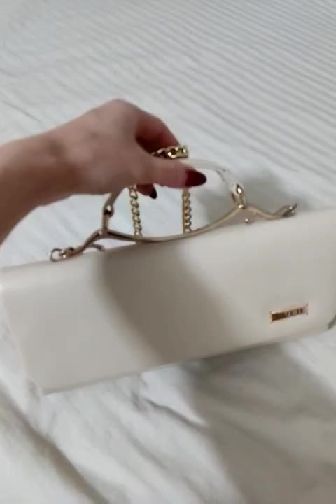 کیف|کیف، کفش، کمربند|گنبد کاووس, |دیوار