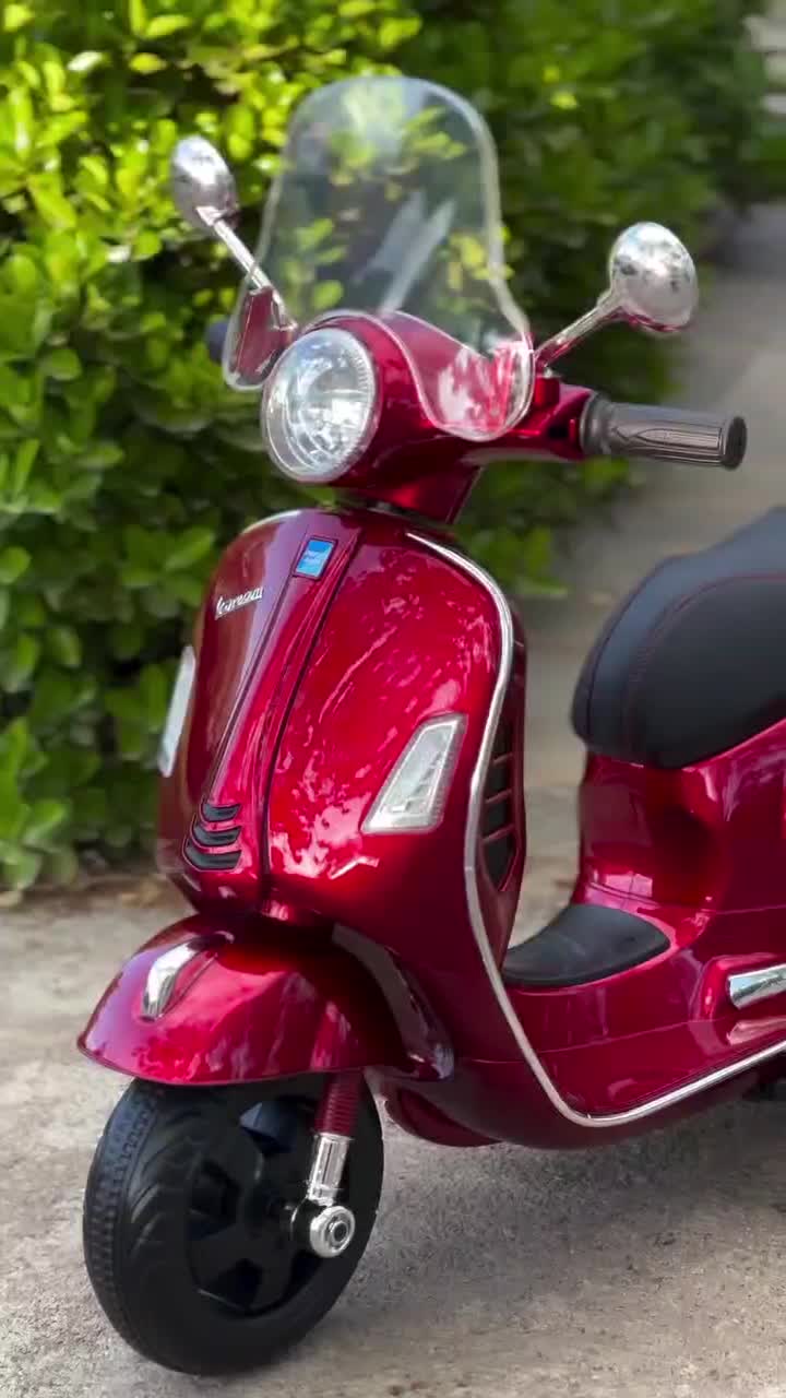 ماشین موتور شارژی وسپا (اورجینال) دو موتوره|اسباببازی بچه|کرج, فاز ۱ مهرشهر|دیوار