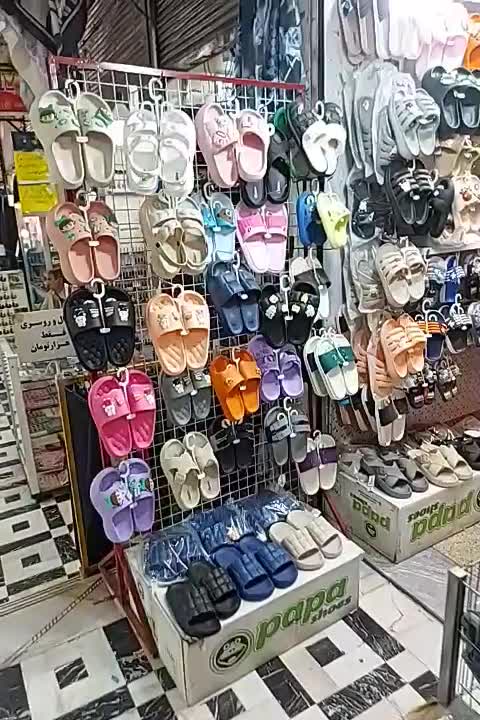 دمپایی پلاستیکی عروسکی عمده با قیمت مناسب (فوری)|کیف، کفش، کمربند|ری, سرتخت|دیوار