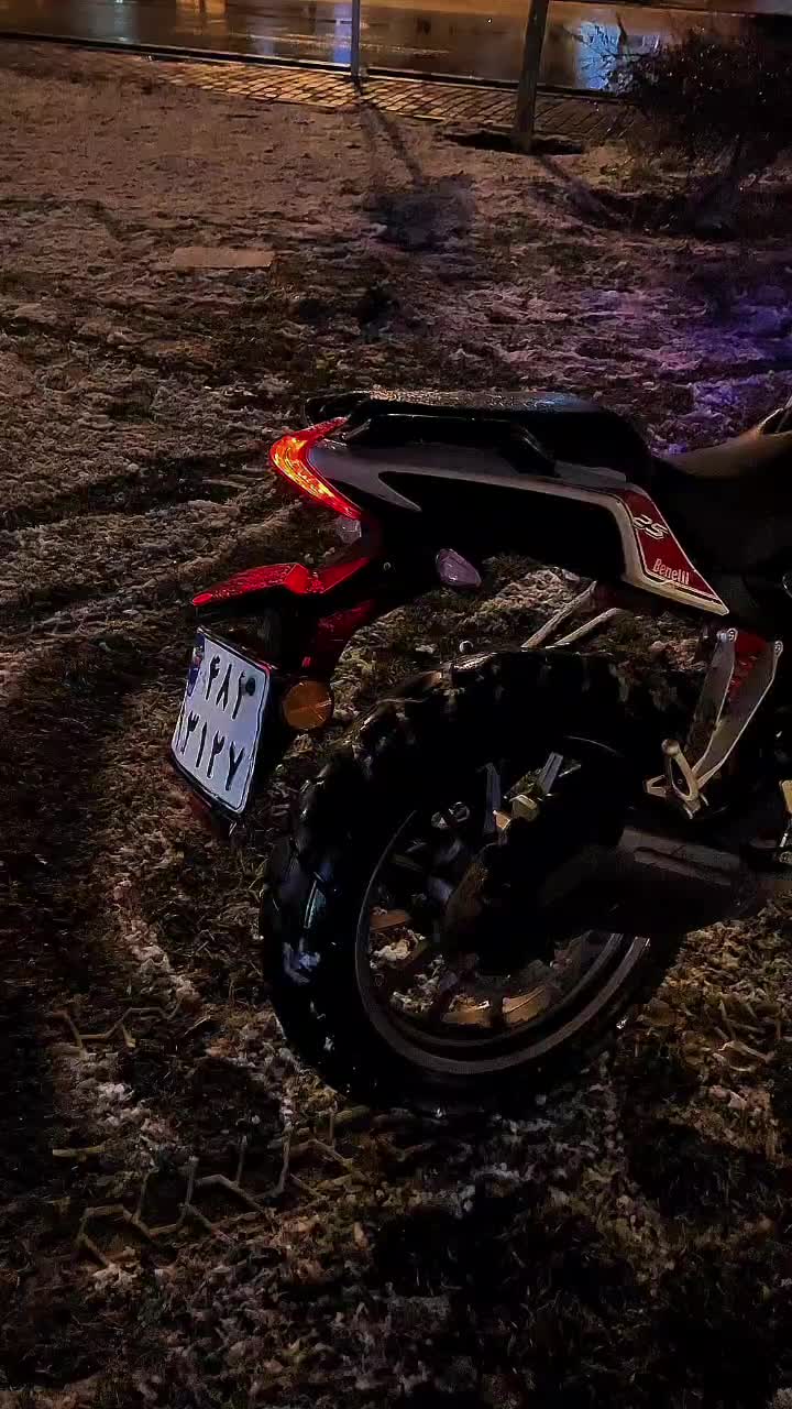 بنلی ۲۵۰ تک قدیم مدل ۹۶|موتورسیکلت|تهران, حر|دیوار