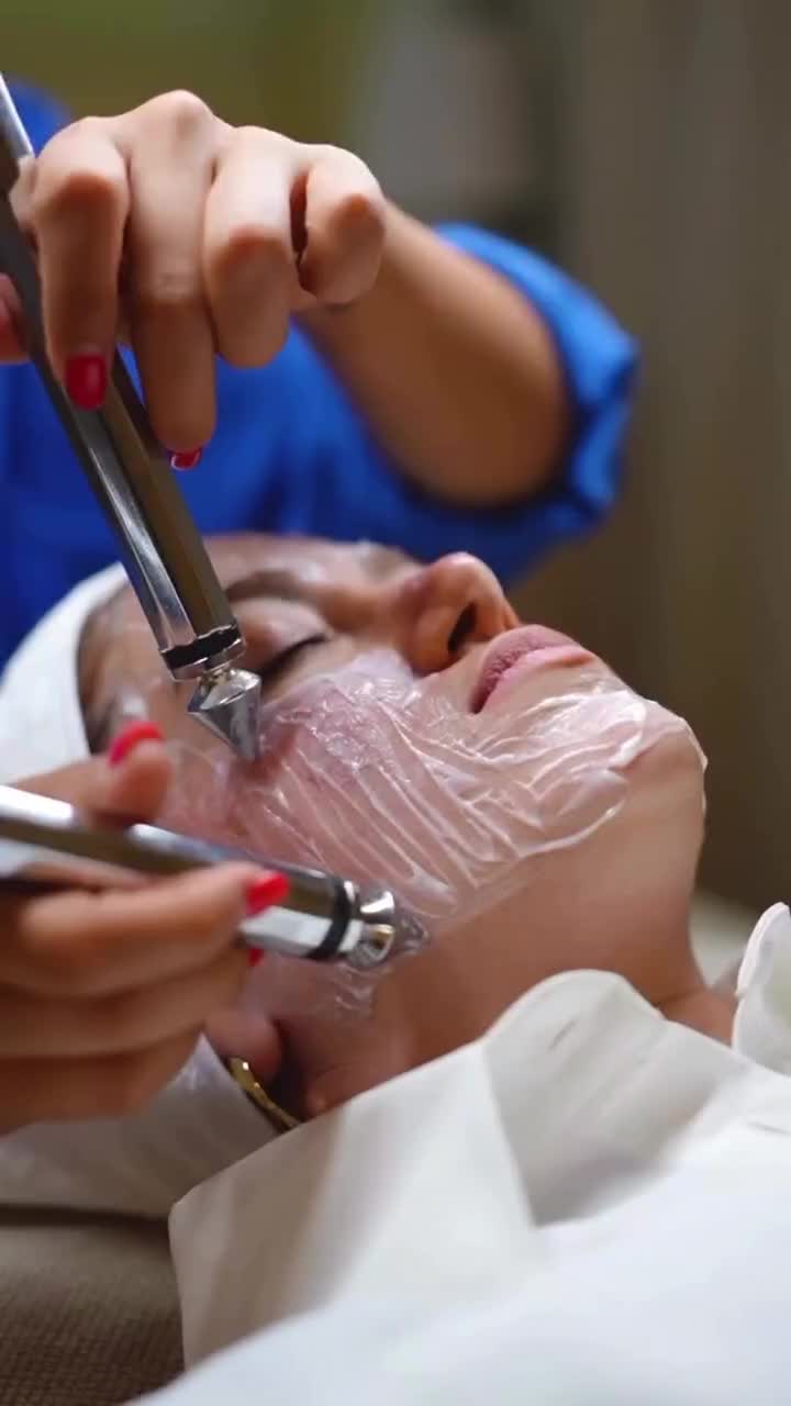 آموزشگاه تخصصی پوست|خدمات آموزشی|نجف‌آباد, شریعتی غربی|دیوار