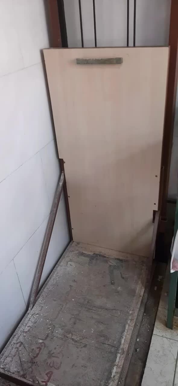 بالابر گیربکسی|ماشین‌آلات صنعتی|سمنان, |دیوار