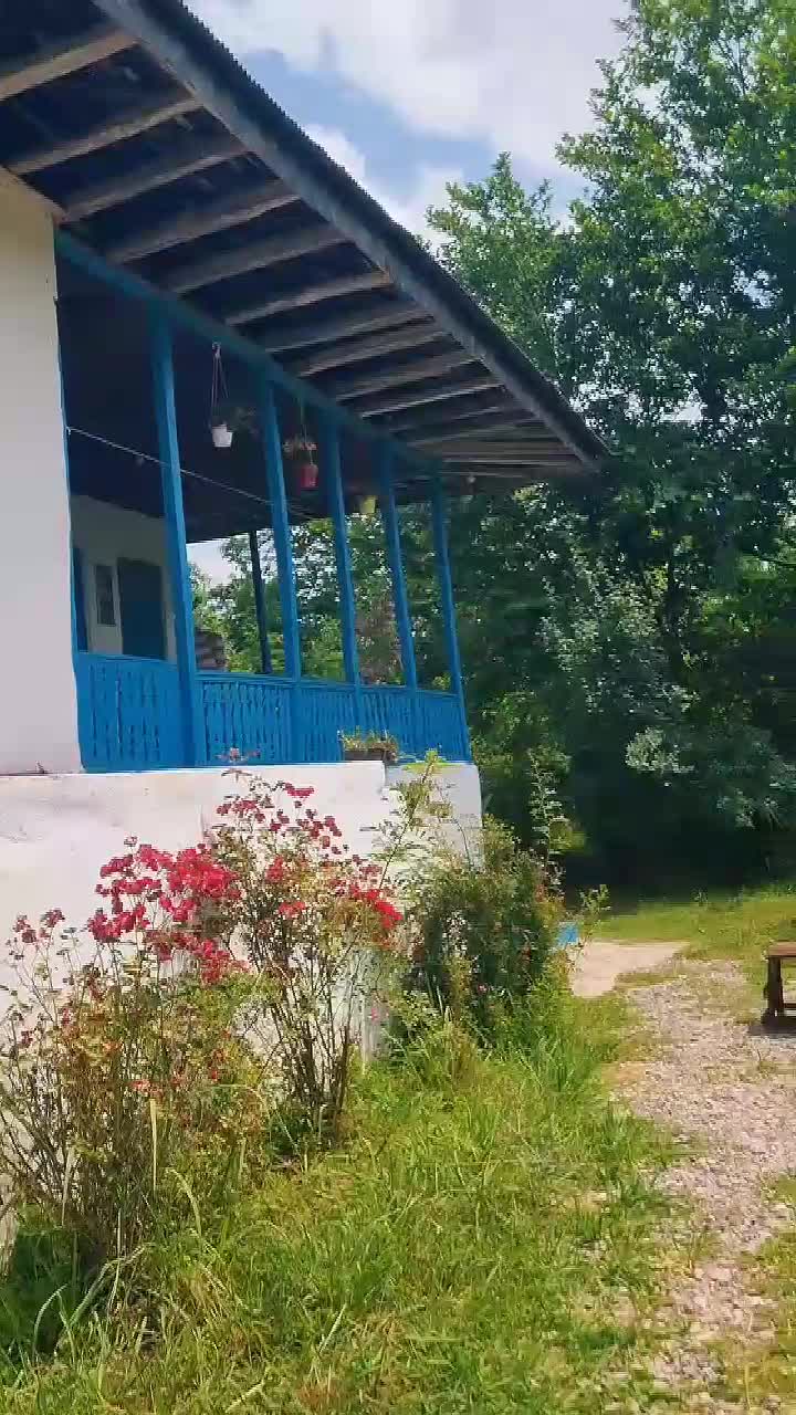 اجاره روزانه/خانه سنتی/روستایی/رزرو بومگردی/باغ|اجارهٔ کوتاه‌مدت ویلا و باغ|کوچصفهان, |دیوار